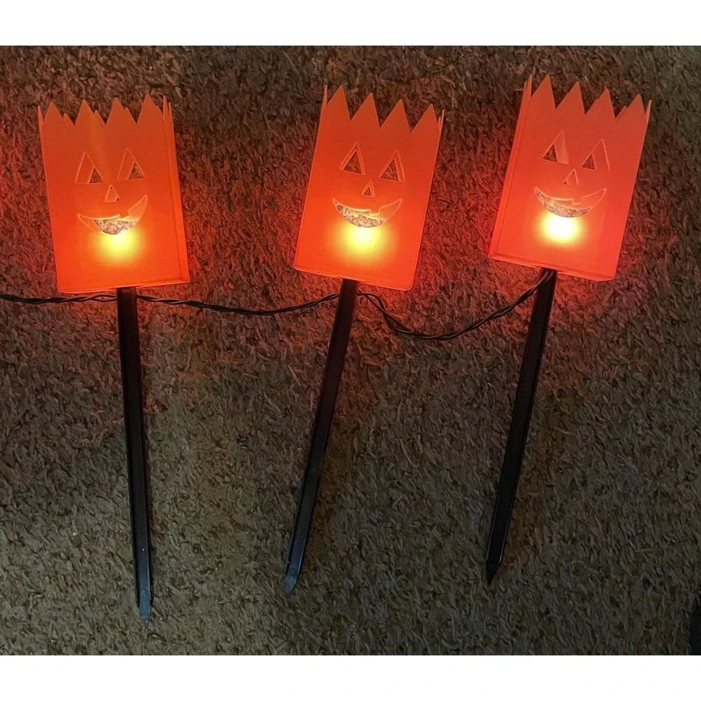 Vintage 1990s Halloween Jack O Lantern Pathway Lights Set‎ of 10 Pumpkin Stakes